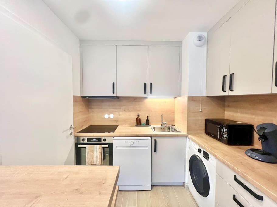 Ferienwohnung T3 Carducci Terrasse Bonneville Exterior foto